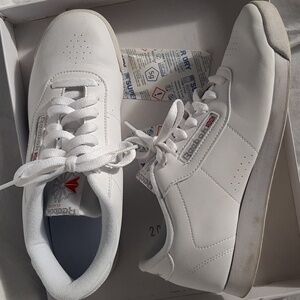 Reebok Sneakers Size 8.5